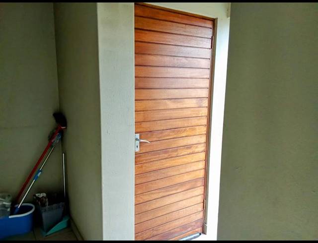 2 BEDROOM TOWNHOUSE FOR SALE IN KYALAMI HILLS